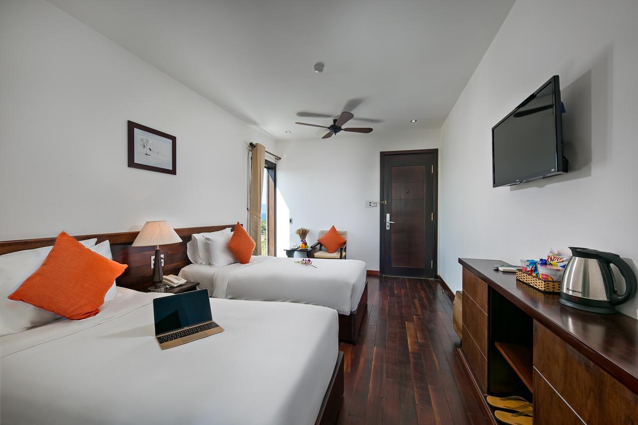 Sea Flower Hotel Da Nang Esterno foto