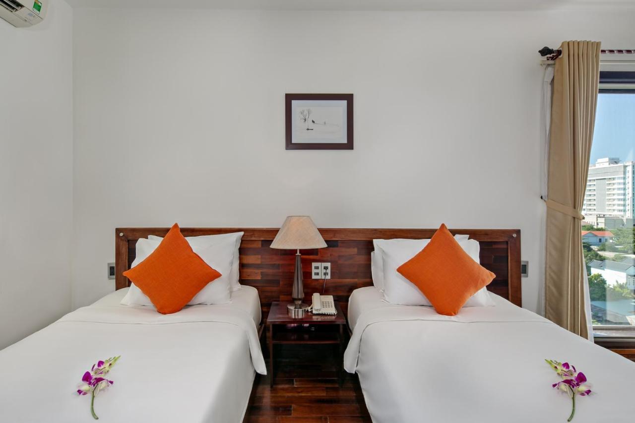 Sea Flower Hotel Da Nang Esterno foto