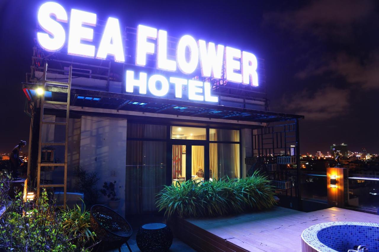 Sea Flower Hotel Da Nang Esterno foto